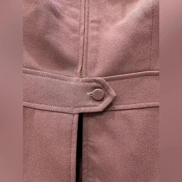 Expressions Brown Zip Front Skirt Suit Size 6 - Picture 6 of 12